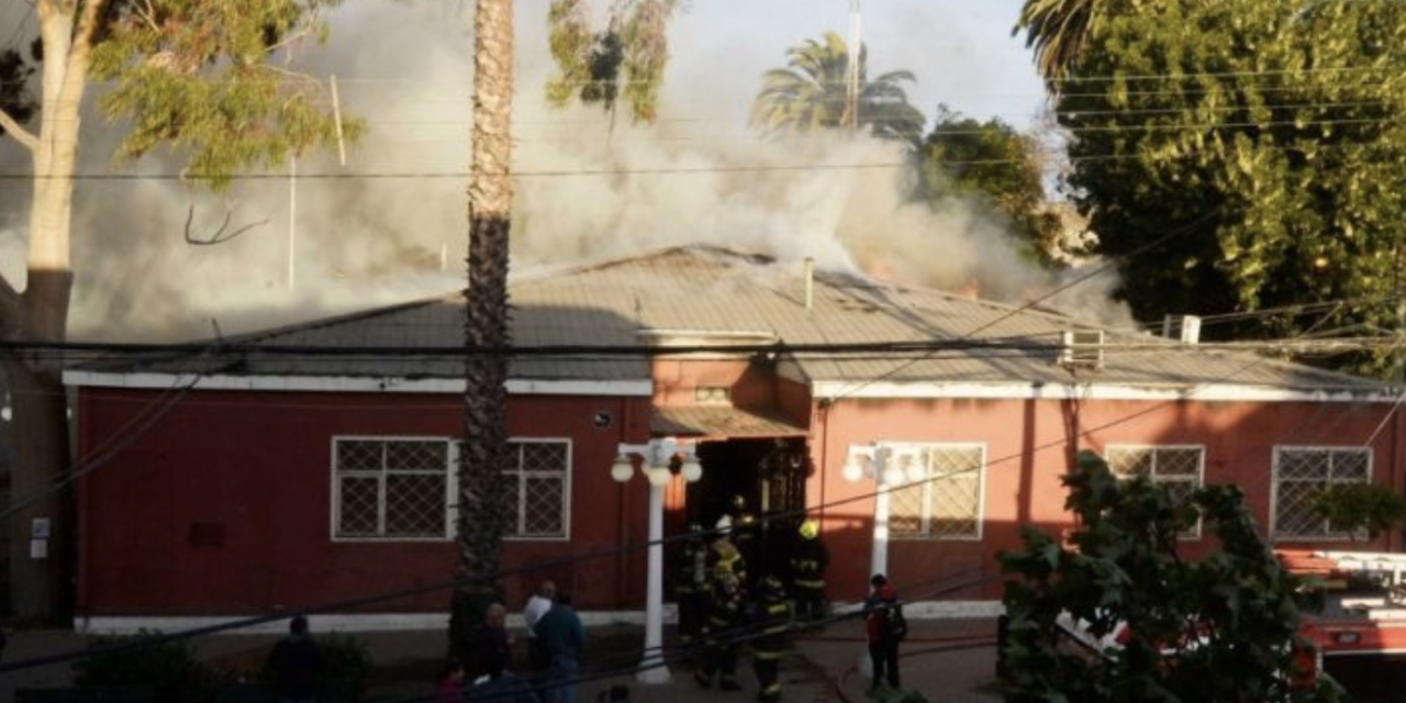 Absuelven a cuatro acusados por incendio en municipio de Quilpué en el estallido social